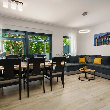 וילה Tria Quercus 89 - - Luxury - Private Pool וודיצה