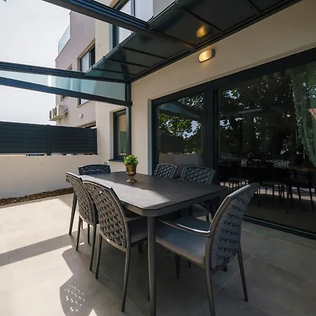 וילה Tria Quercus 89 - - Luxury - Private Pool *