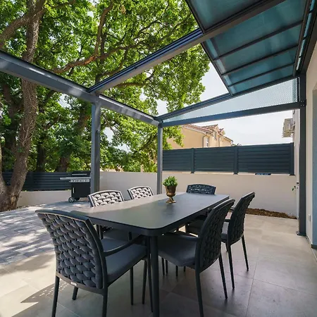 Tria Quercus 89 - - Luxury - Private Pool *