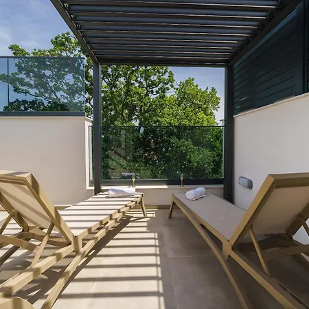 Tria Quercus 89 - - Luxury - Private Pool *
